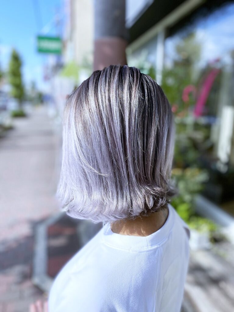 シャドールーツ×ホワイトシルバーカラー【A:ria es uno】